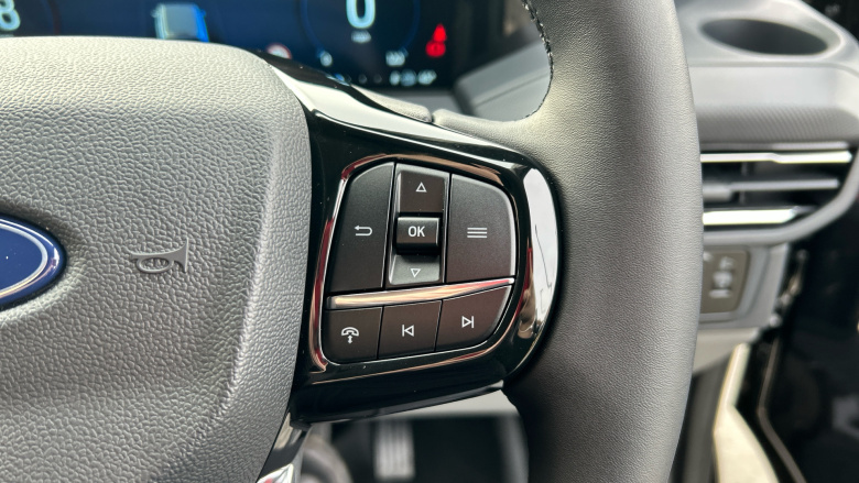 Ford Transit Custom 320 L1 Diesel Fwd 2.0 EcoBlue 136ps H1 Van Limited